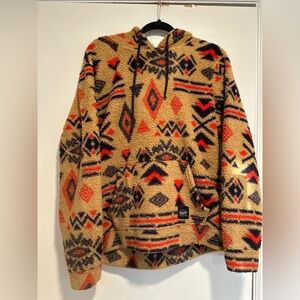 Brooklyn Cloth Fuzzy Aztec Sz:M Southwestern Colorful Pullover Soft Sweater.